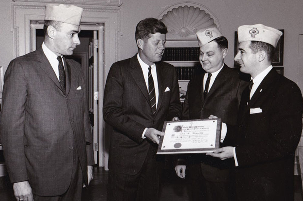 CWV Meets with President Kennedy